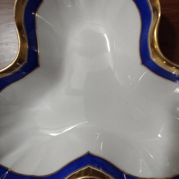 KPM Berlin 1850-1870 Schale Tri-Lobed Nut Dish, Elegant and simple design - Picture 5 of 7